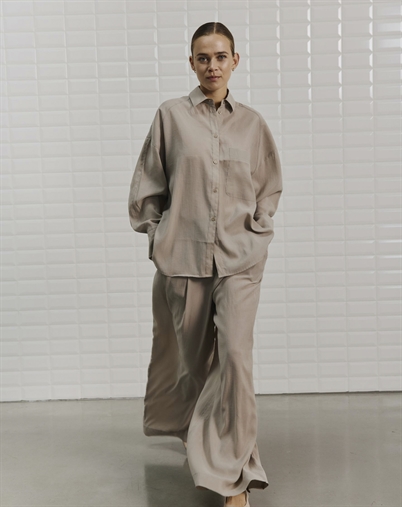 With Black - WBLMarleen Oversize Skjorte - Grey Sand